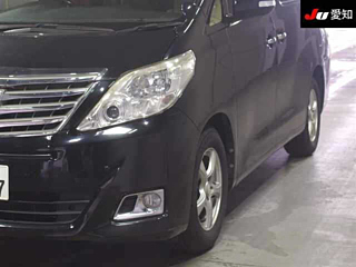 TOYOTA ALPHARD 2013