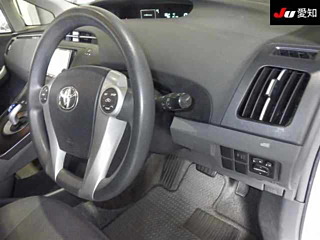 TOYOTA PRIUS 2010