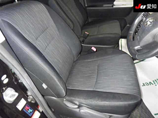 TOYOTA VOXY 2011