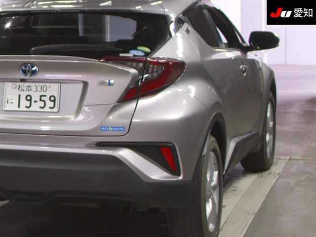 TOYOTA C-HR 2019