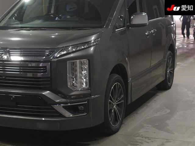 MITSUBISHI DELICA D5 2020