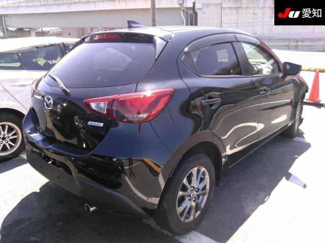MAZDA DEMIO 2019