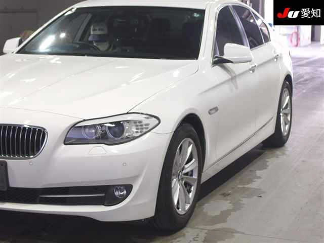 BMW 5 SERIES 2013