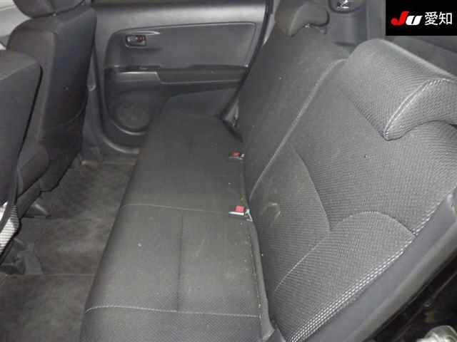 TOYOTA BB 2010