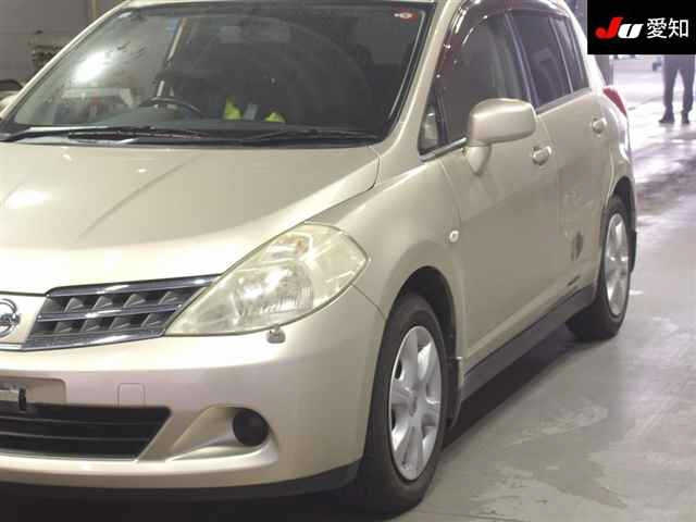 NISSAN TIIDA 2008