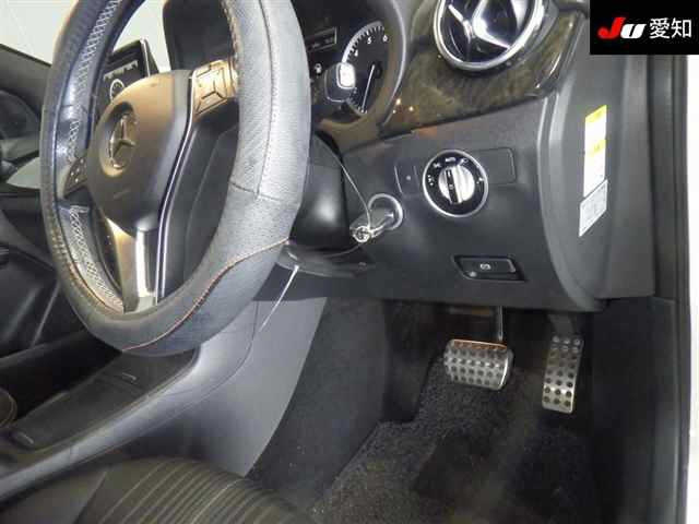 MERCEDES BENZ B CLASS 2012