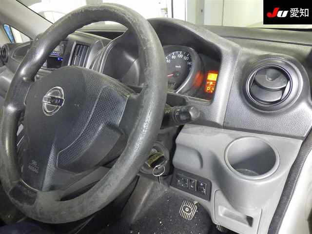 NISSAN NV200 2009