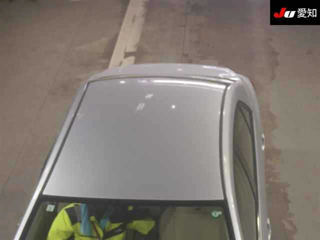 TOYOTA PREMIO 2013