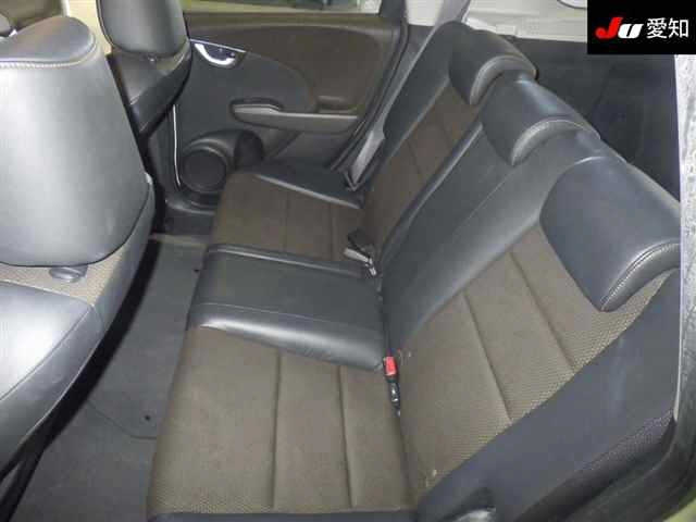 HONDA FIT SHUTTLE 2012