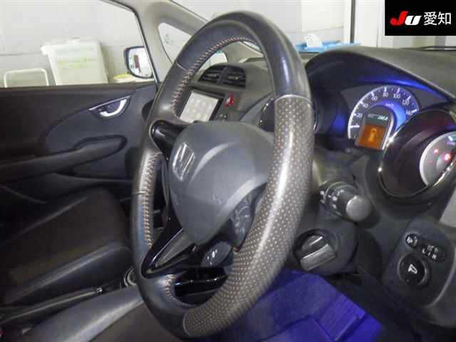 HONDA FIT SHUTTLE 2012
