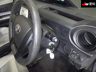 TOYOTA AQUA 2014