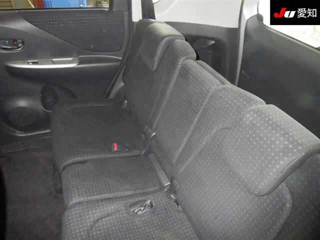 TOYOTA RACTIS 2010