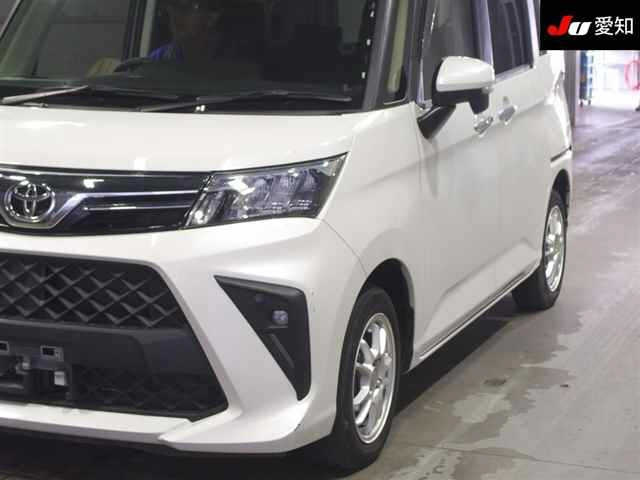 TOYOTA ROOMY 2023