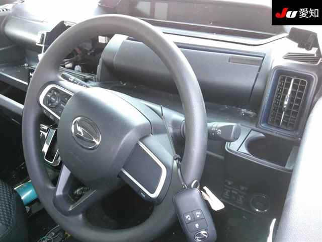 DAIHATSU TANTO 2023