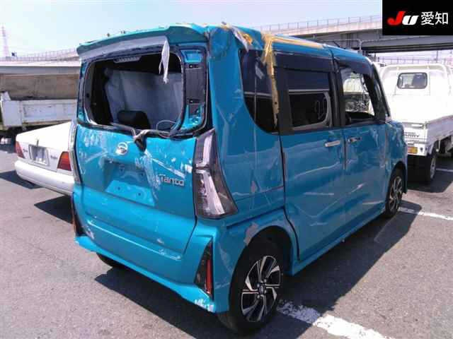 DAIHATSU TANTO 2023