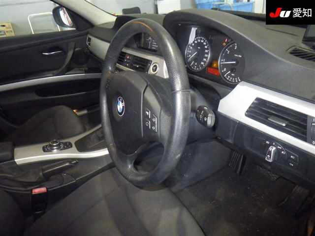 BMW 3 SERIES 2009