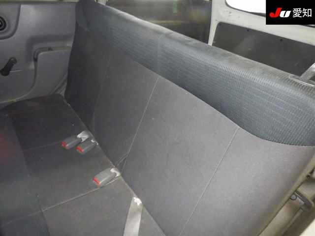 NISSAN AD 2008