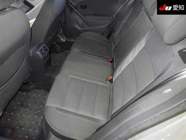 VOLKSWAGEN GOLF 2012