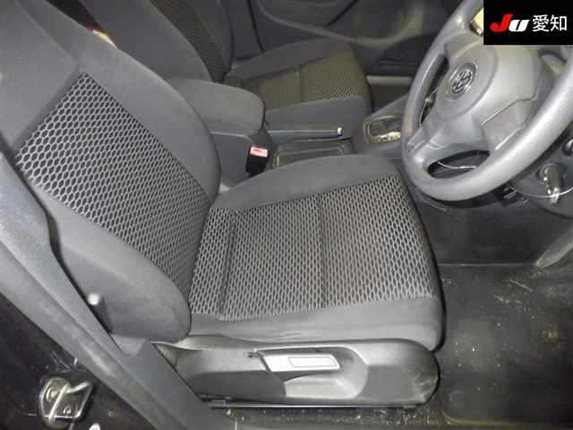 VOLKSWAGEN GOLF 2010