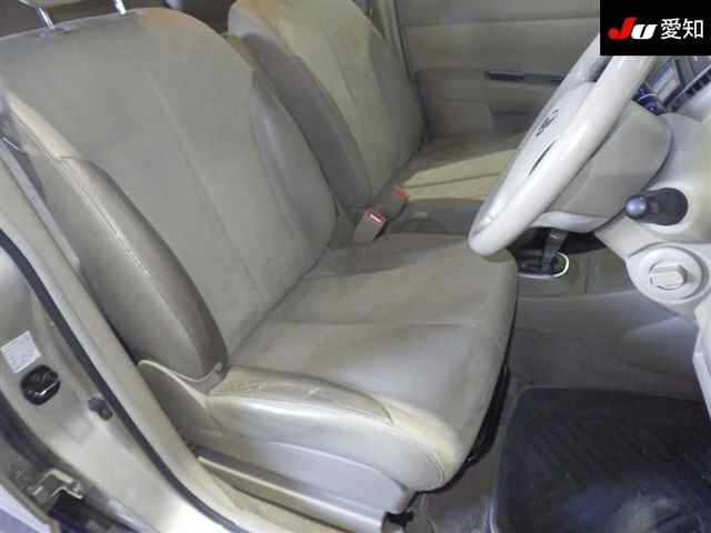 NISSAN TIIDA 2008