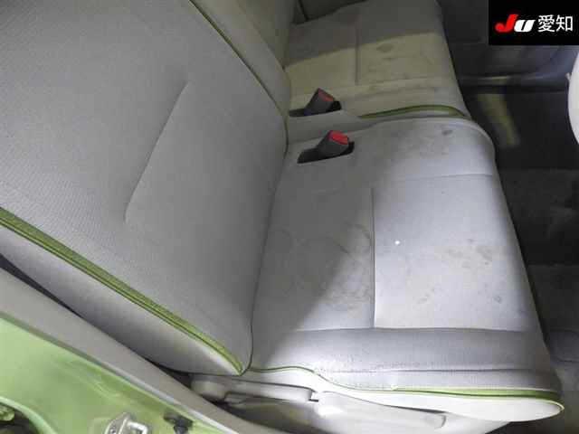 TOYOTA PIXIS SPACE 2013