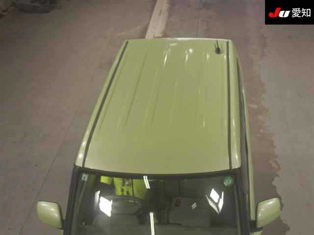 TOYOTA PIXIS SPACE 2013