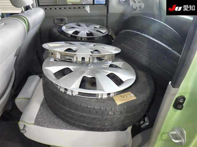 TOYOTA PIXIS SPACE 2013