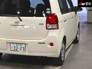 TOYOTA PORTE 2014