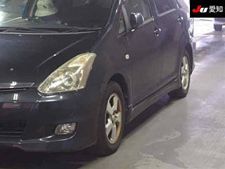 TOYOTA WISH 2008