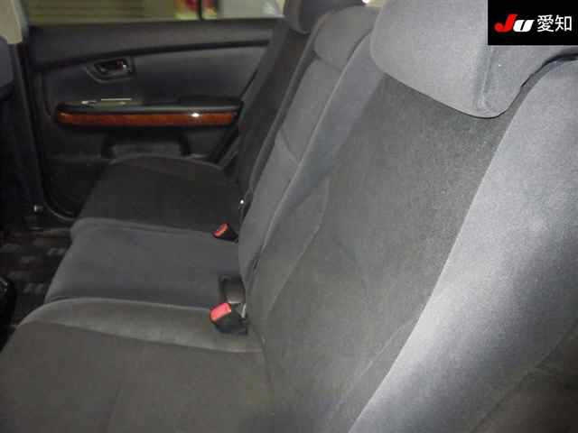 TOYOTA HARRIER 2011