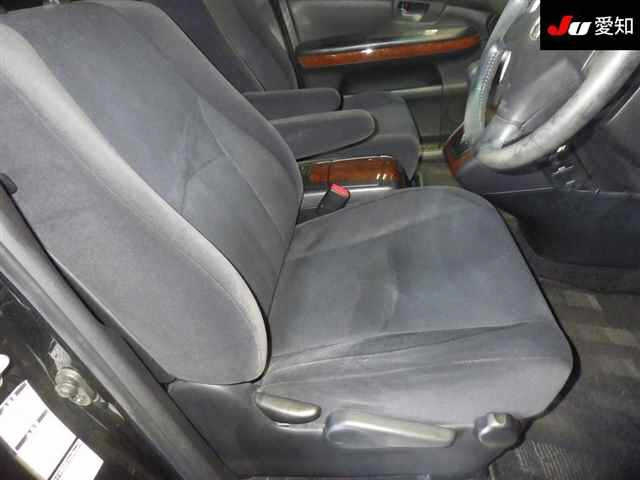 TOYOTA HARRIER 2011