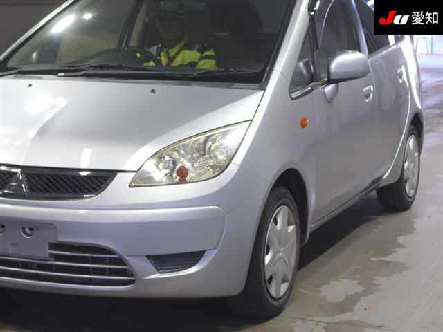 MITSUBISHI COLT PLUS 2011