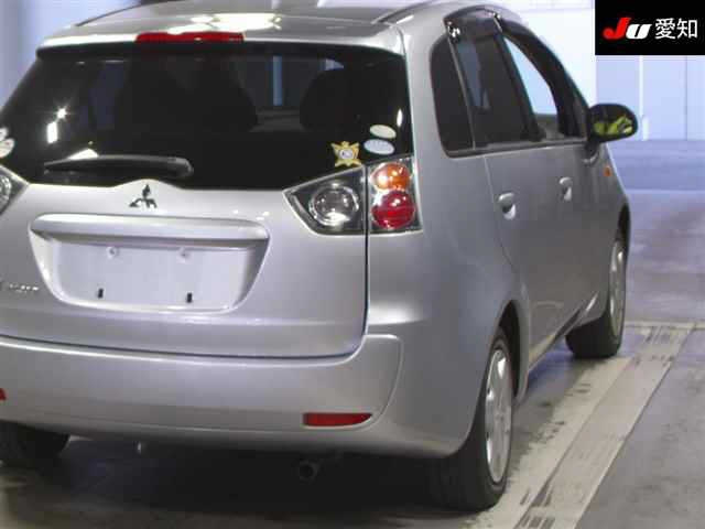 MITSUBISHI COLT PLUS 2011