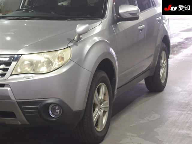 SUBARU FORESTER 2010