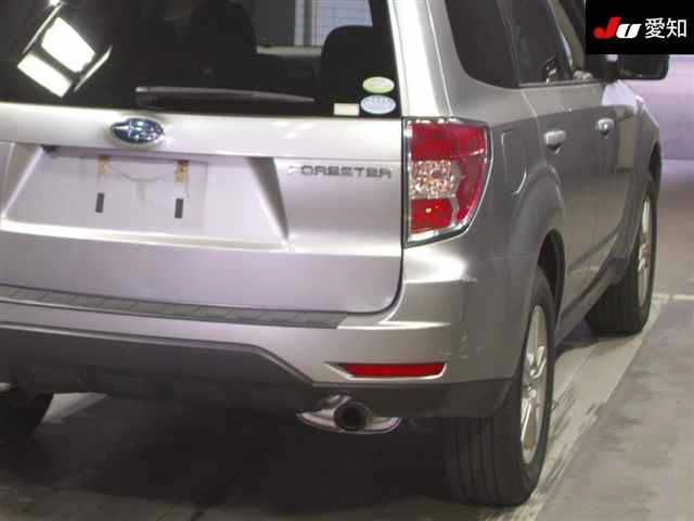 SUBARU FORESTER 2010