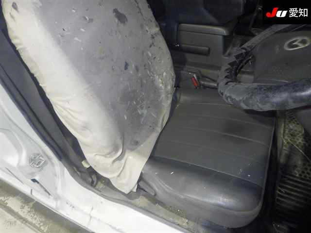 MAZDA BONGO VAN 2012