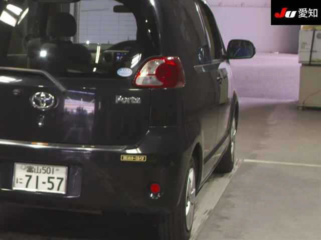 TOYOTA PORTE 2009