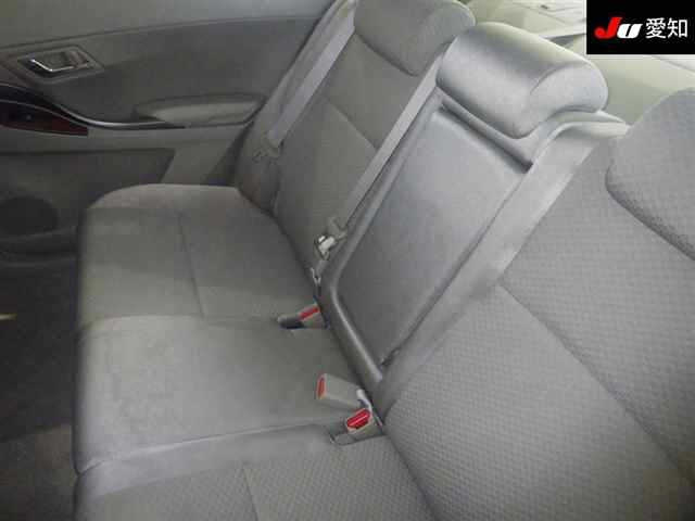 TOYOTA PREMIO 2009