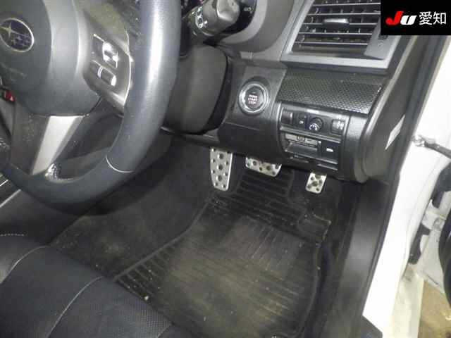 SUBARU LEGACY 2011