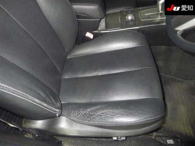 SUBARU LEGACY 2011