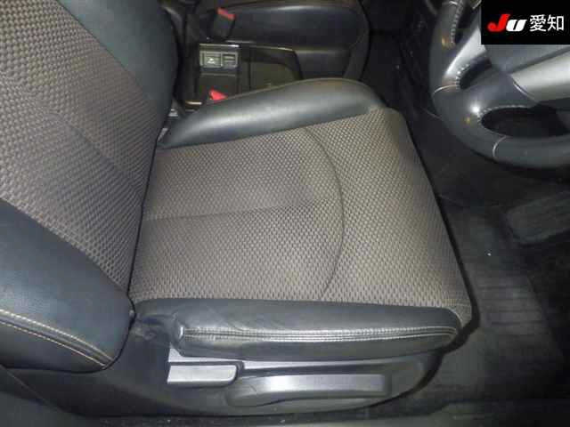 NISSAN ELGRAND 2010