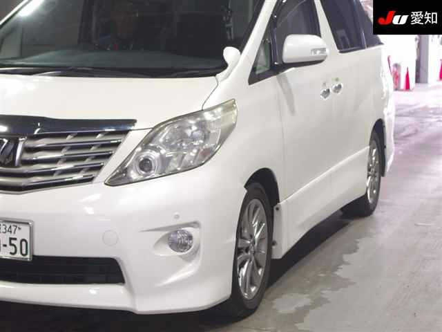 TOYOTA ALPHARD 2011