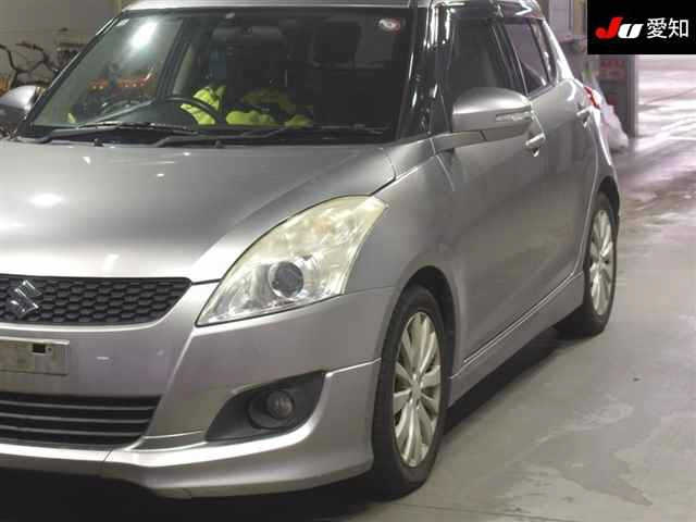 SUZUKI SWIFT 2012