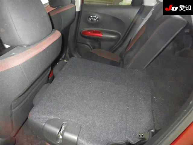 NISSAN JUKE 2012