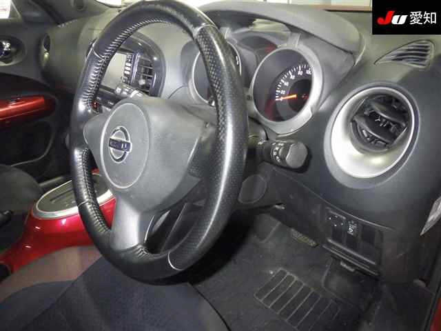 NISSAN JUKE 2012