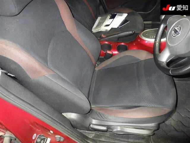 NISSAN JUKE 2012