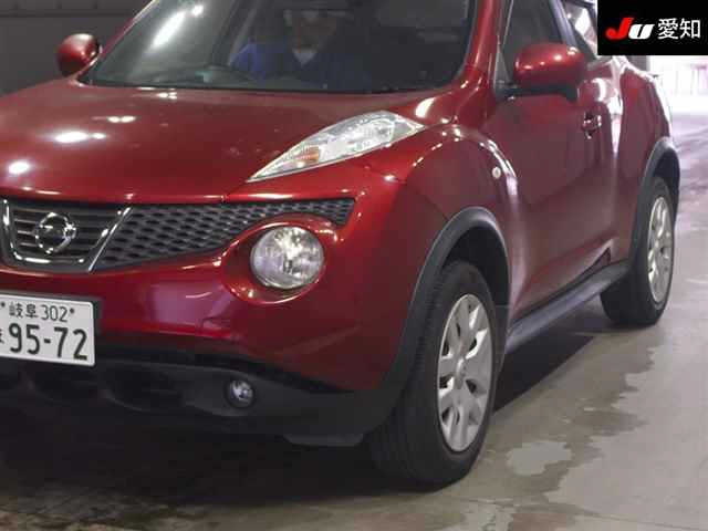 NISSAN JUKE 2012