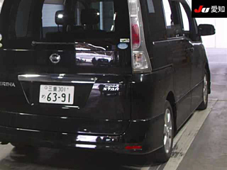 NISSAN SERENA 2010