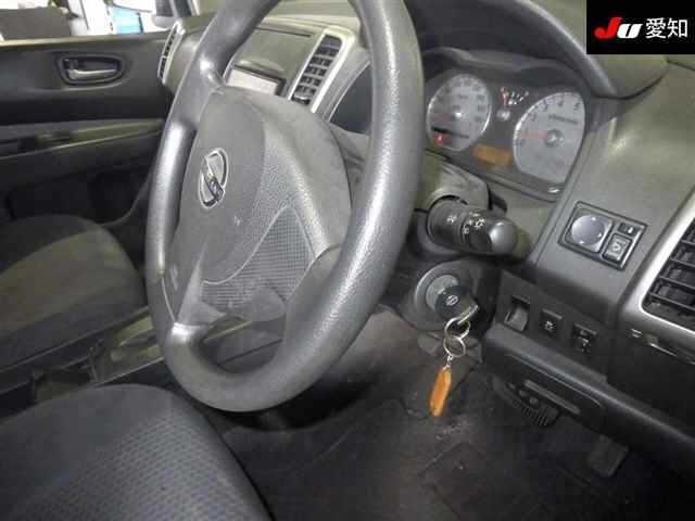 NISSAN WINGROAD 2016