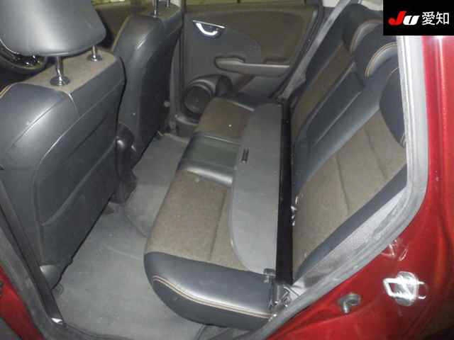 HONDA FIT SHUTTLE 2014